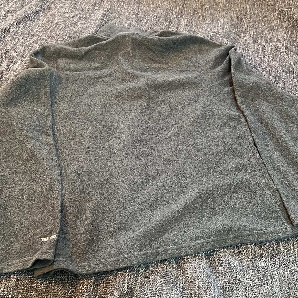 North Face medium grey 1/4 zip fleece jacket - Picture 5 of 5